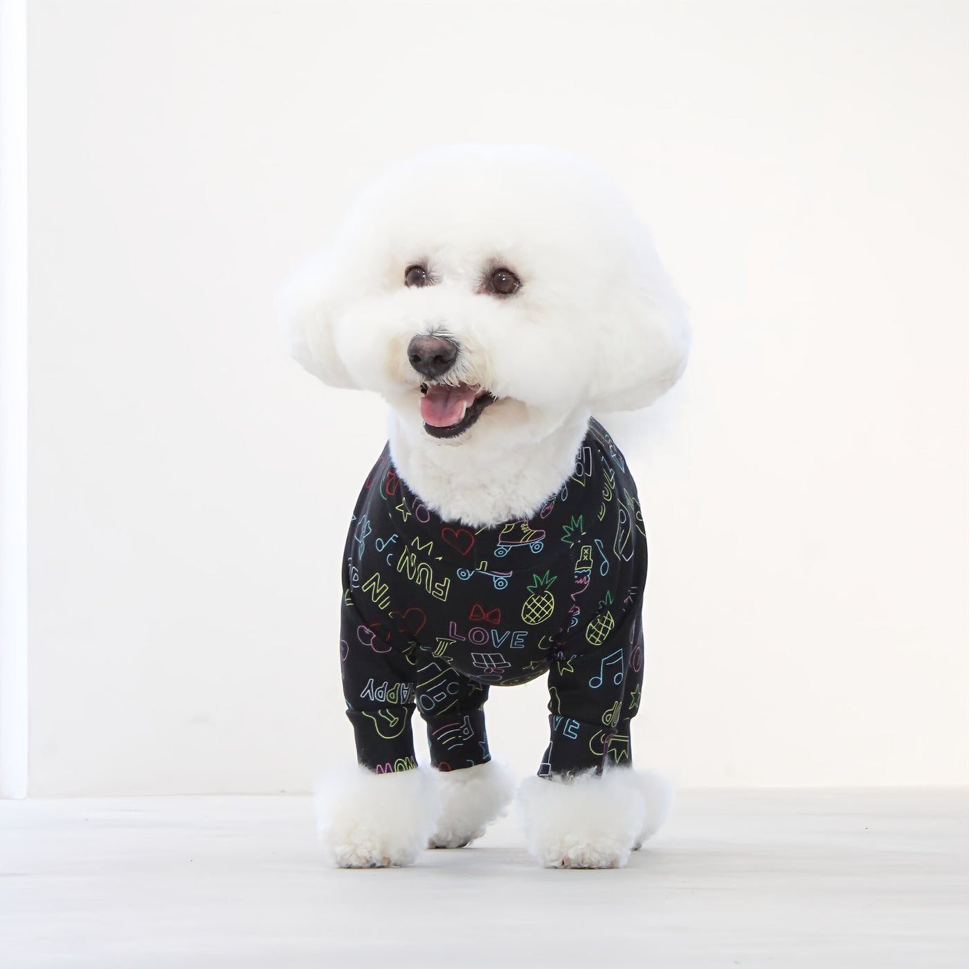 【新入荷】カラフルロンパース ブラックアート